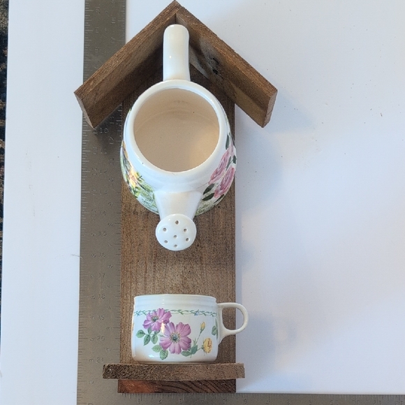 Rustic Wooden Handcrafted Bird Feeder April Showers Bring May Flowers - Picture 11 of 16
